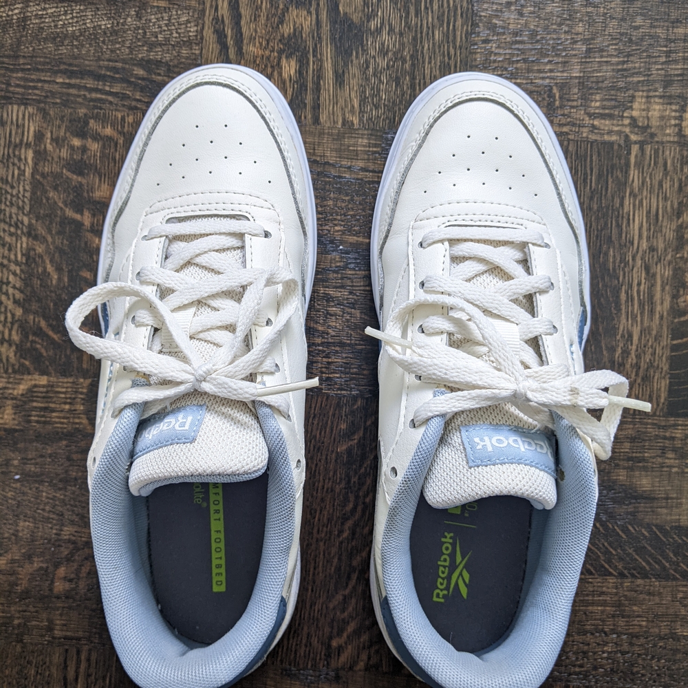 Reebok Classic White Blue Sneakers - Picture 3 of 9